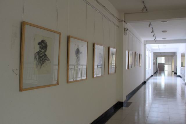 bw必威阿森纳举办漫画与素描头像作品展