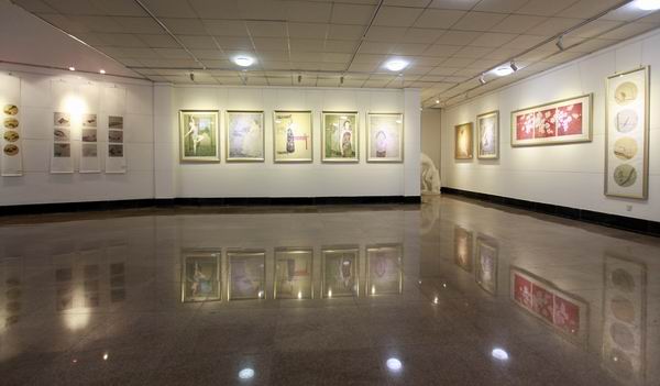 bw必威阿森纳2013届毕业作品展隆重开展