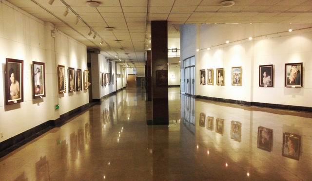 bw必威阿森纳举办油画、国画、素描作品展